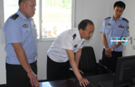 長沙市持續深入推進“兩客一?！惫ぷ?></div>
<div   id=